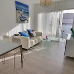 Cozy & Confortable Junior By Bristo Sunset # Good Wifi, Terrace And Pool